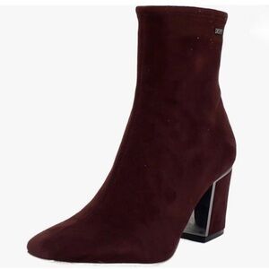 DKNY Women's Burgundy Ankle Boots Size 6